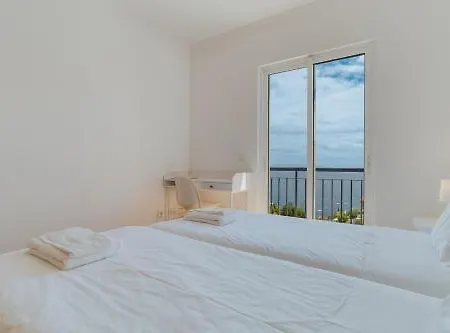 Esfera I Calm With Parking & Workspace Apartmán