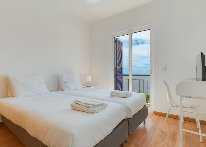 Esfera I Prázdninový dům *