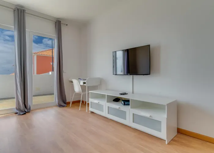 Esfera I Prázdninový dům *